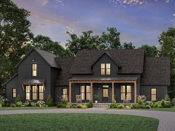 1 Hardwood Dr, Clarksville, TN 37040