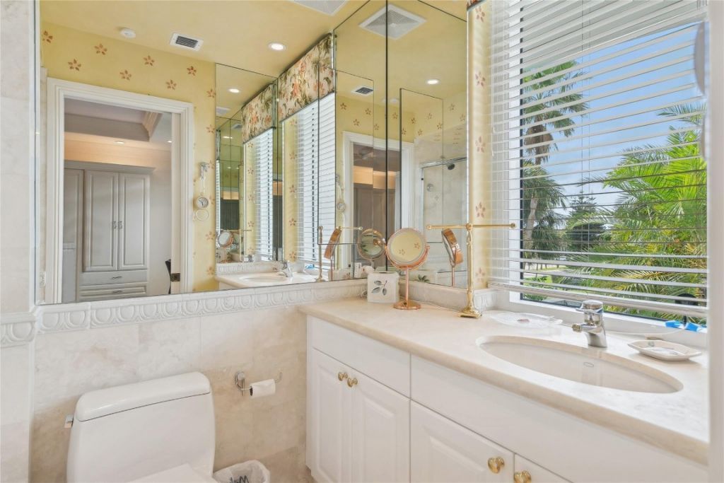 2494 S Ocean Blvd, Unit F, Boca Raton, FL 33432 Photo