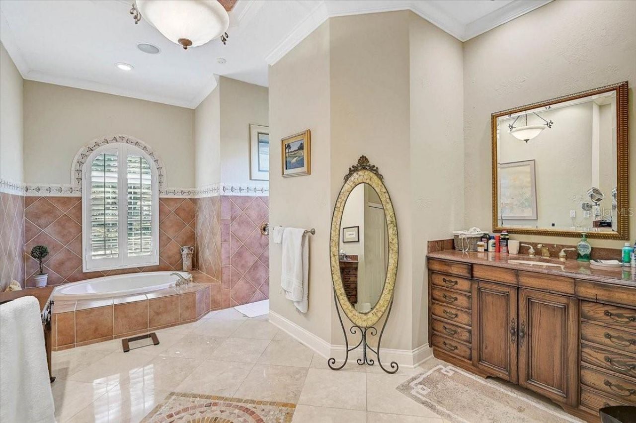 433 E Macewen Drive, Osprey, FL 34229 Photo