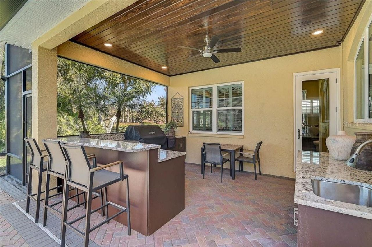 433 E Macewen Drive, Osprey, FL 34229 Photo