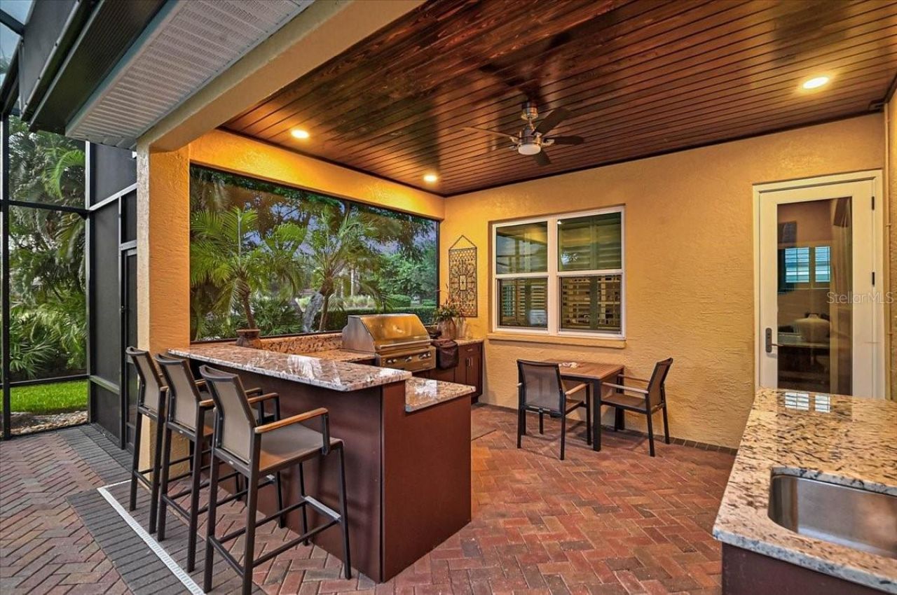 433 E Macewen Drive, Osprey, FL 34229 Photo