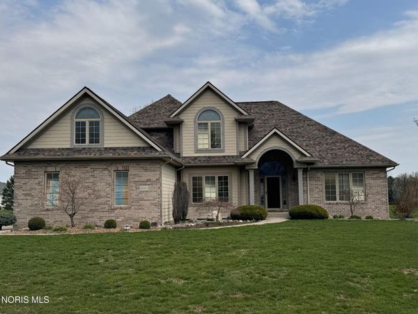 1001 Greystone Drive, Bryan, OH 43506