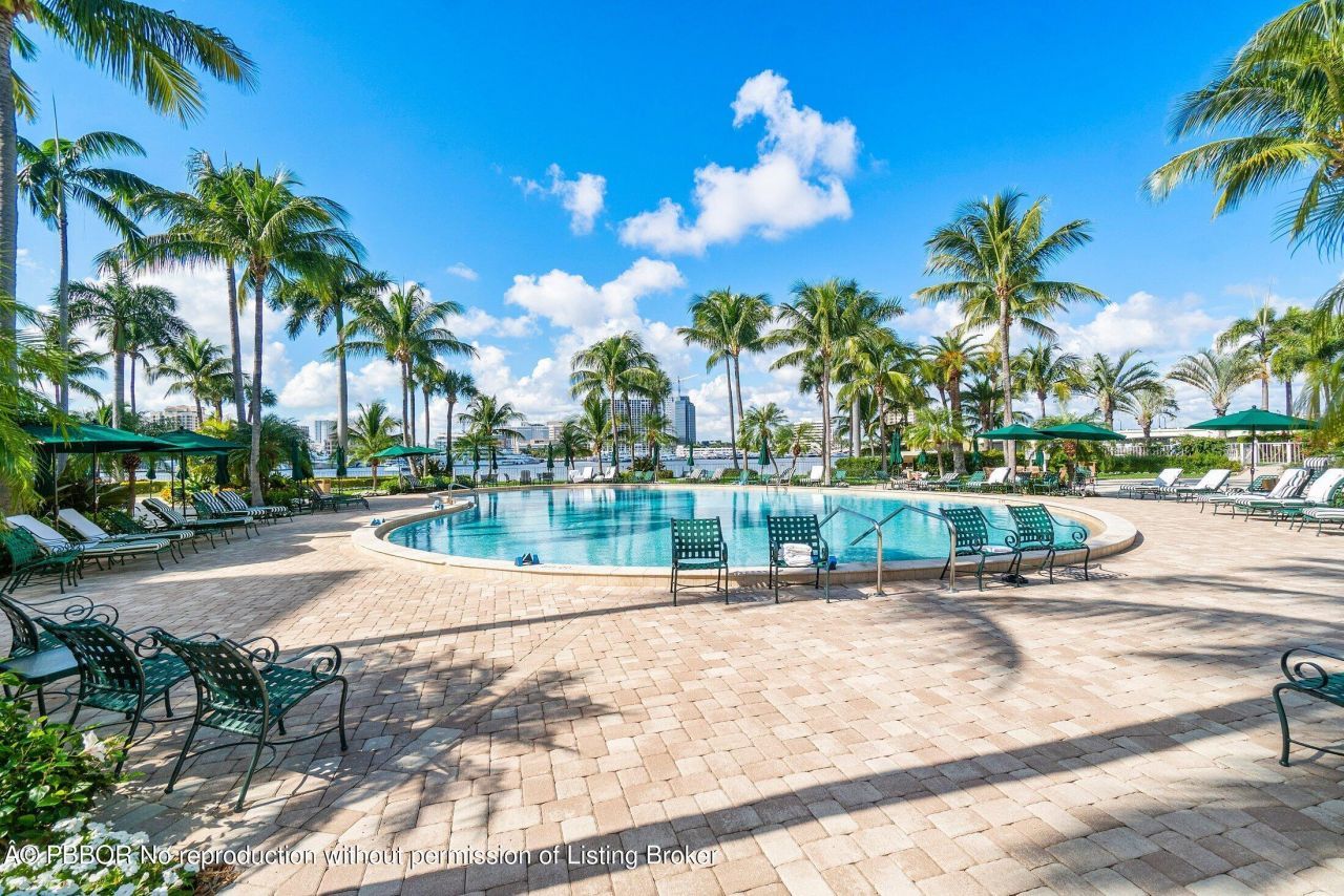 44 Cocoanut Row, Unit 526B, Palm Beach, FL 33480 Photo
