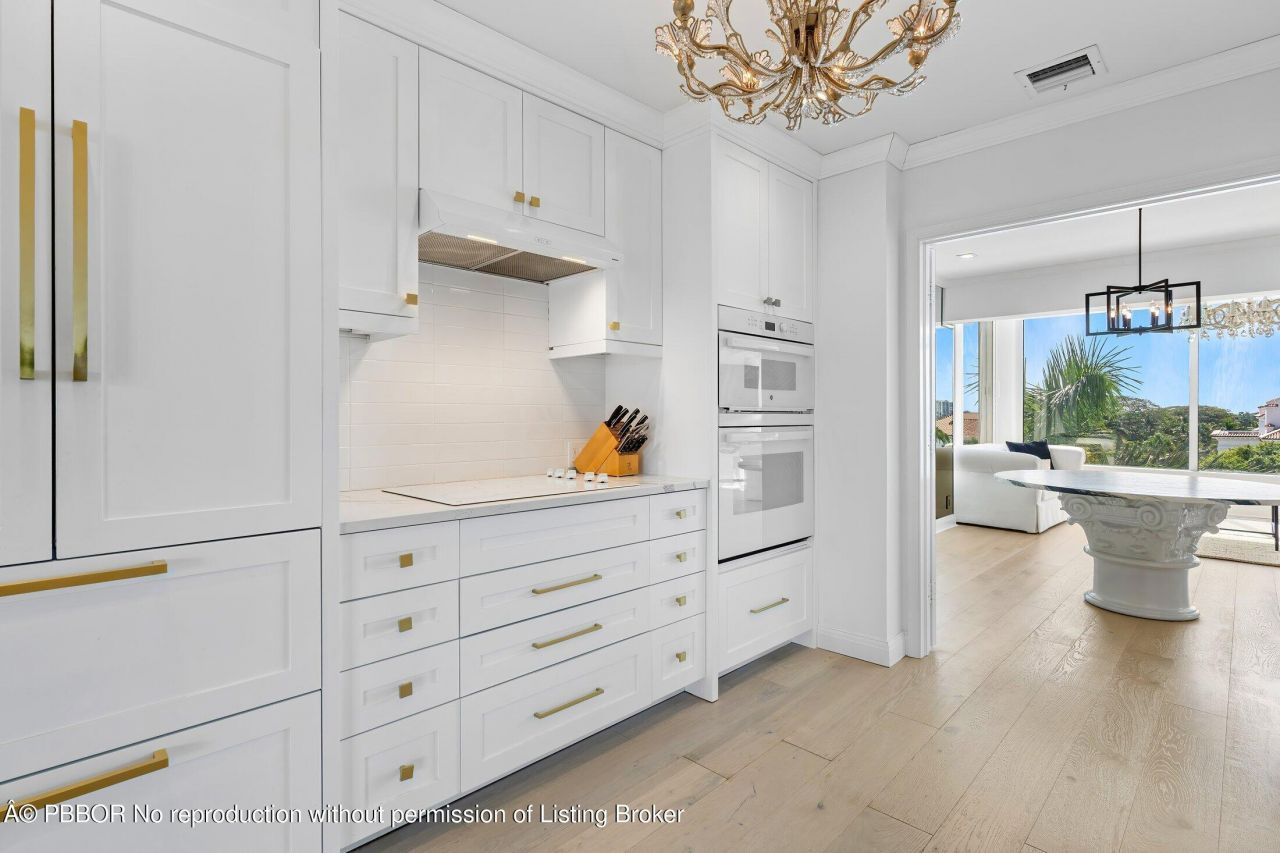 44 Cocoanut Row, Unit 526B, Palm Beach, FL 33480 Photo