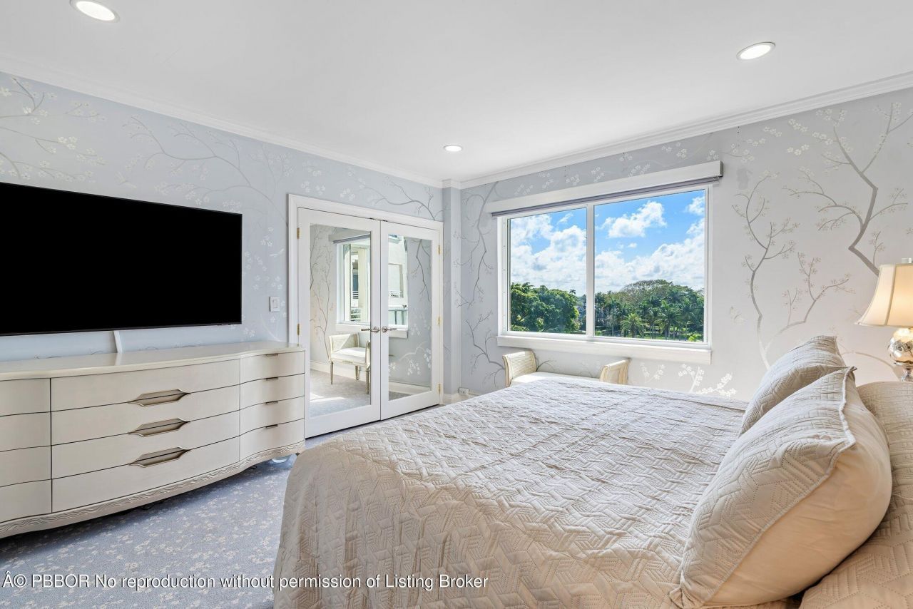 44 Cocoanut Row, Unit 526B, Palm Beach, FL 33480 Photo