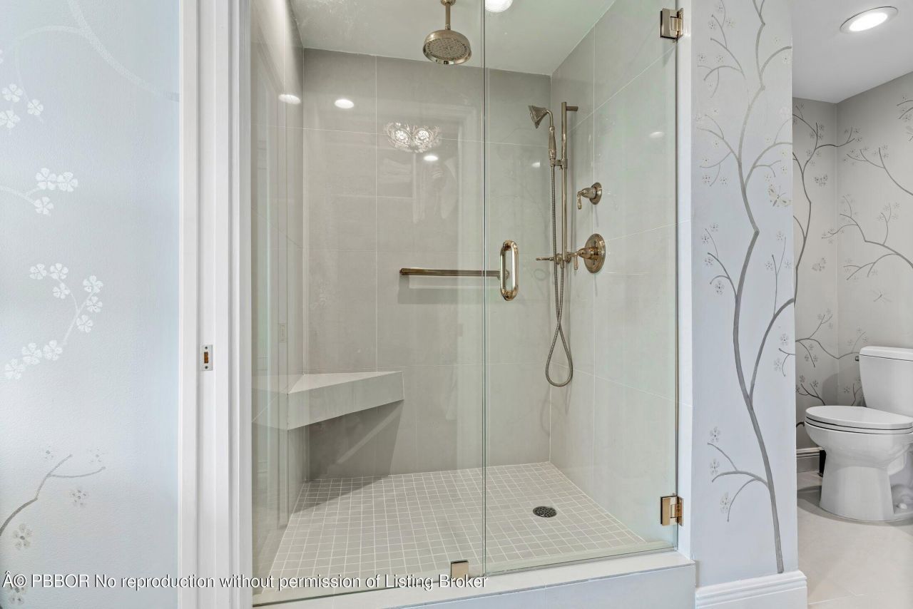 44 Cocoanut Row, Unit 526B, Palm Beach, FL 33480 Photo