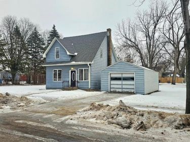 204 E 1st Street, Morris, MN 56267