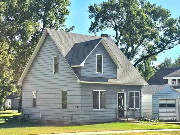 204 E 1st Street, Morris, MN 56267