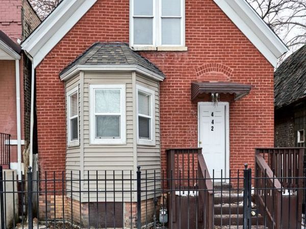 442 N HARDING Avenue, Chicago, IL 60624