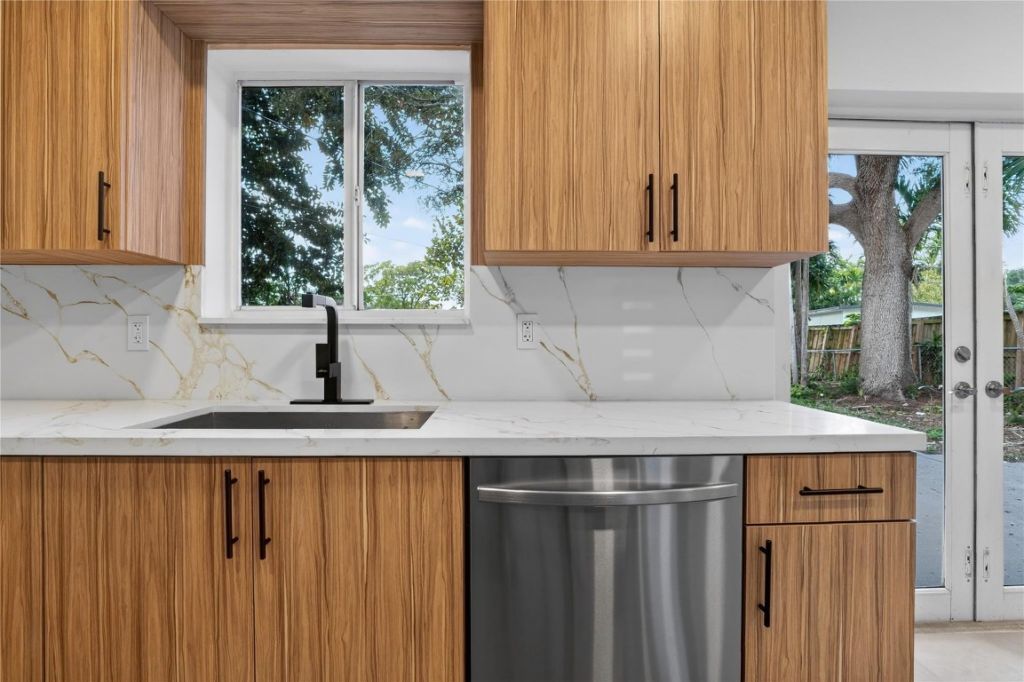 4931 SW 29th Avenue, Fort Lauderdale, FL 33312 Photo