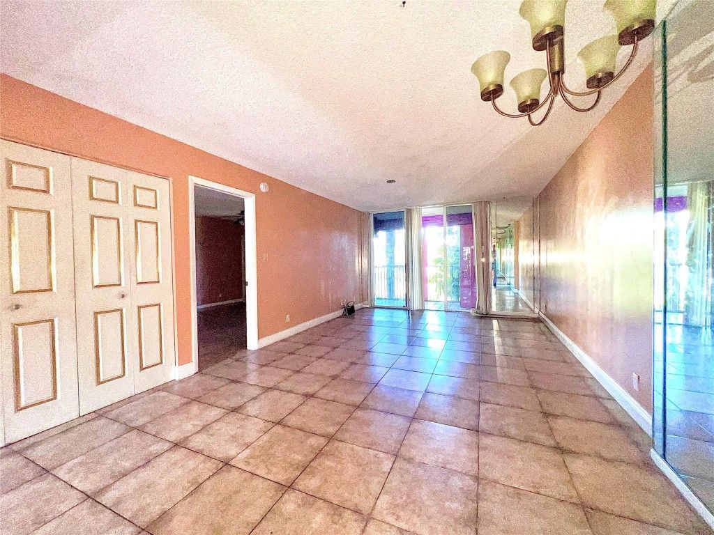 3321 NW 47th Terrace, Unit 232, Lauderdale Lakes, FL 33319 Photo