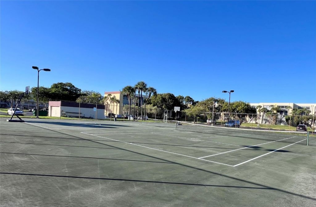 3321 NW 47th Terrace, Unit 232, Lauderdale Lakes, FL 33319 Photo