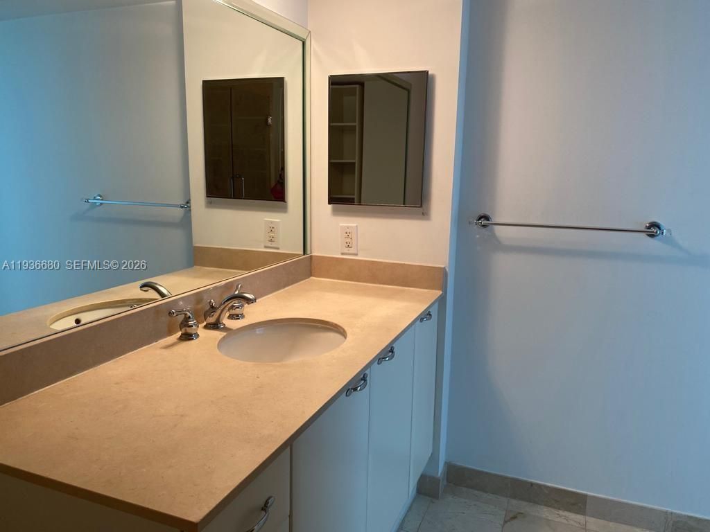 2101 Brickell Ave, Unit 1001, Miami, FL 33129 Photo