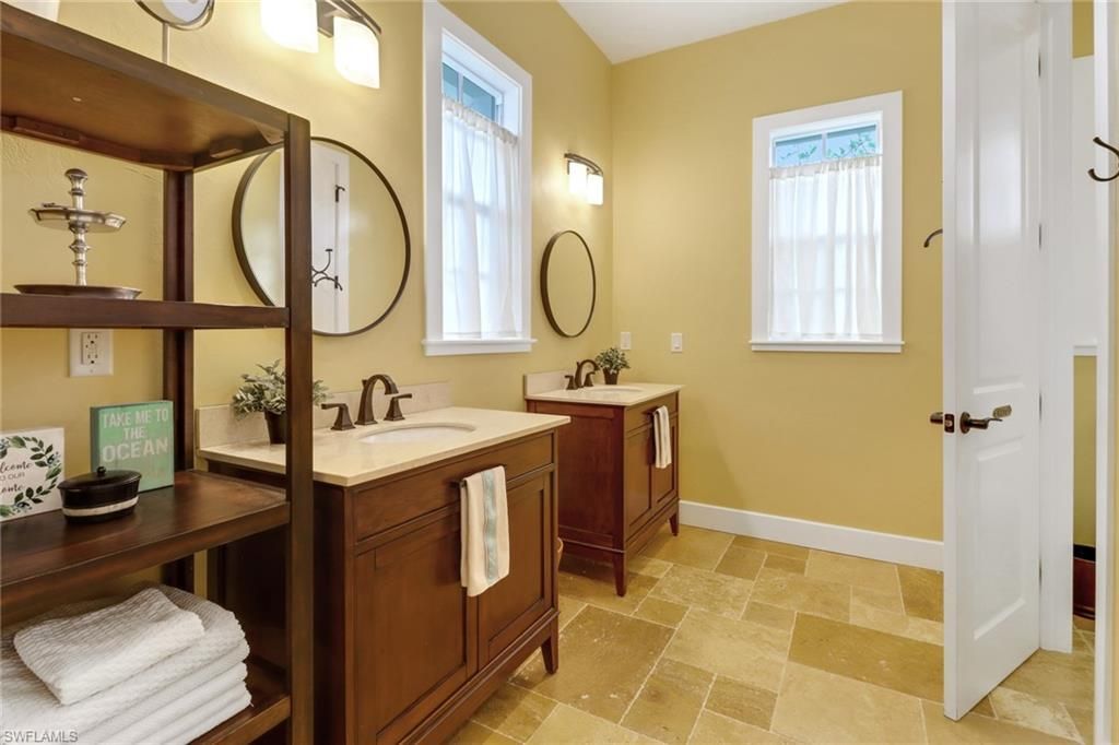 65 Mahogany Dr, Naples, FL 34108 Photo