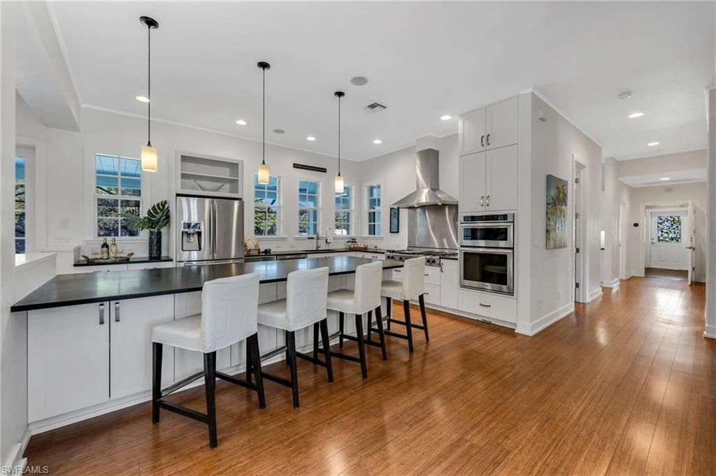 65 Mahogany Dr, Naples, FL 34108 Photo