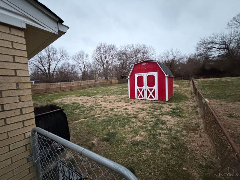 1653 Chippewa Drive, New Miami, OH 45013 Photo 14