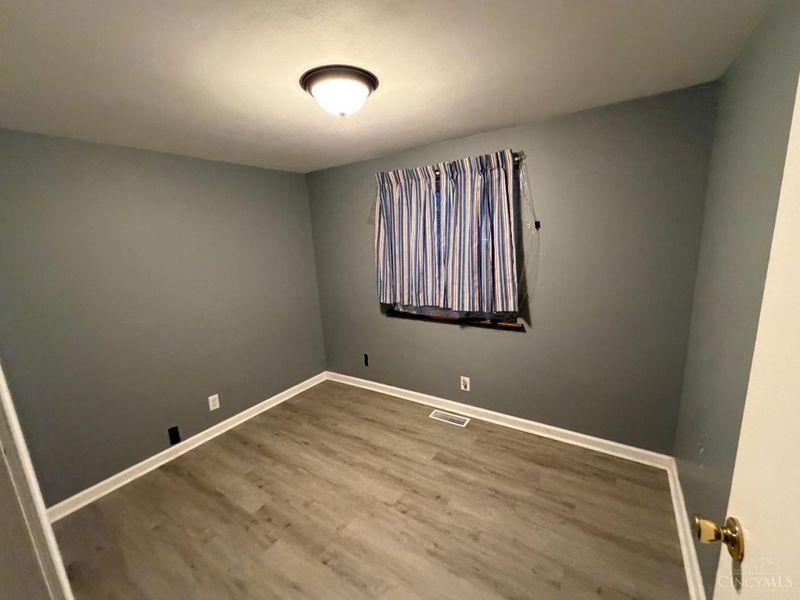 1653 Chippewa Drive, New Miami, OH 45013 Photo 9