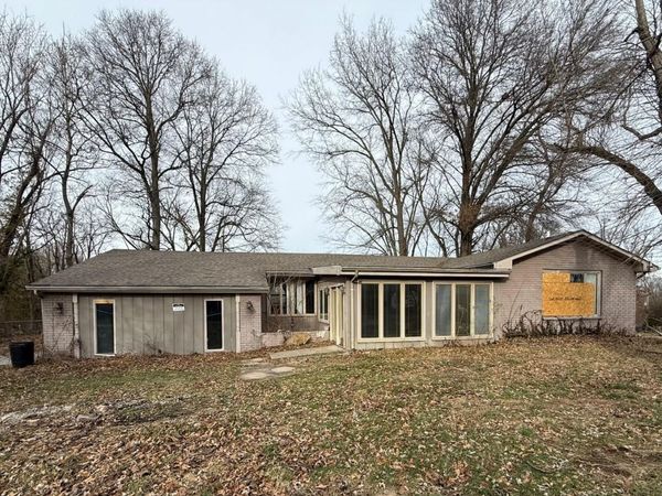 11035 Avery Road, West Frankfort, IL 62896