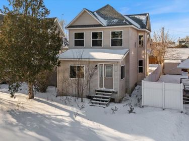 515 S 5th Avenue, Virginia, MN 55792