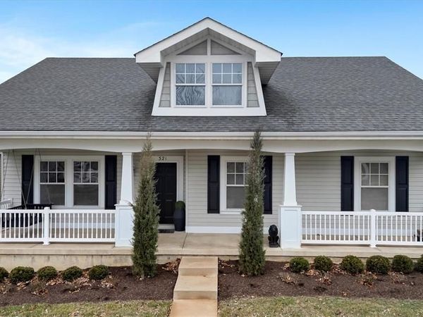 321 Hawks View Drive, O'Fallon, MO 63368