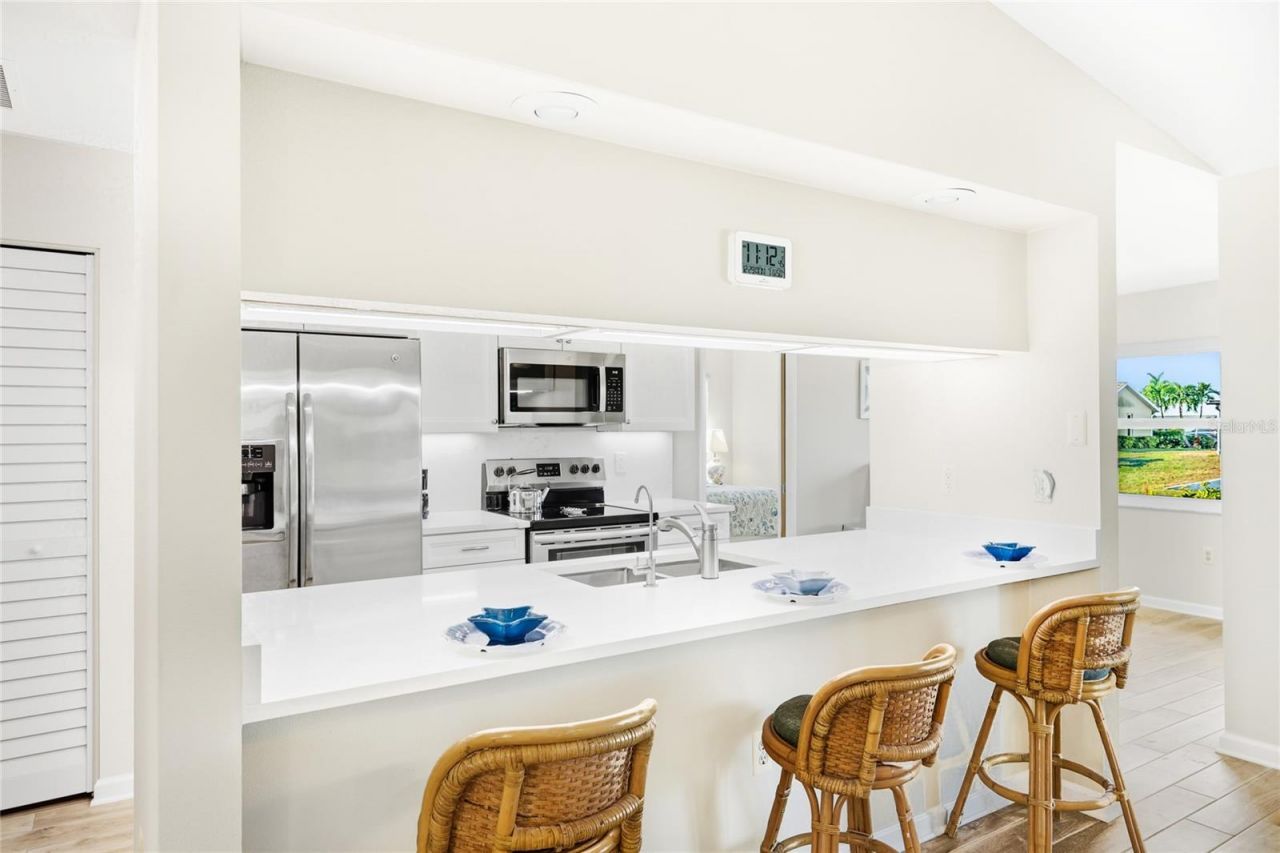 5004 Coral Lake Drive, Bradenton, FL 34210 Photo