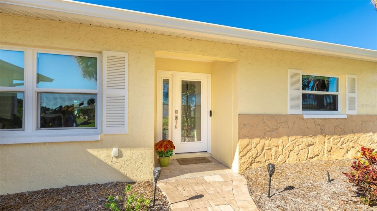 5004 Coral Lake Drive, Bradenton, FL 34210 Photo