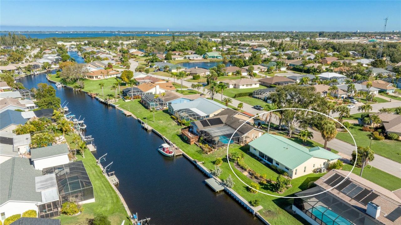 5004 Coral Lake Drive, Bradenton, FL 34210 Photo