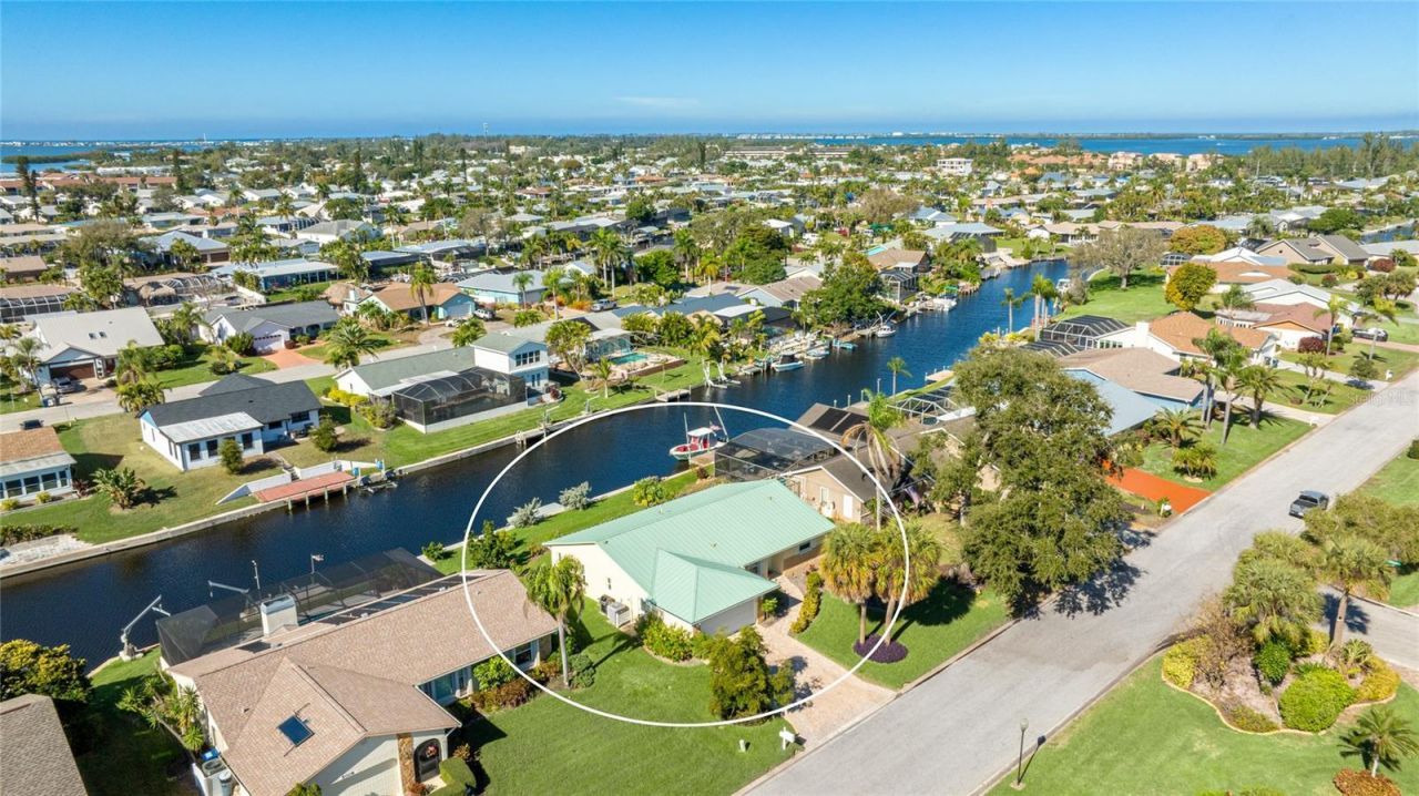 5004 Coral Lake Drive, Bradenton, FL 34210 Photo