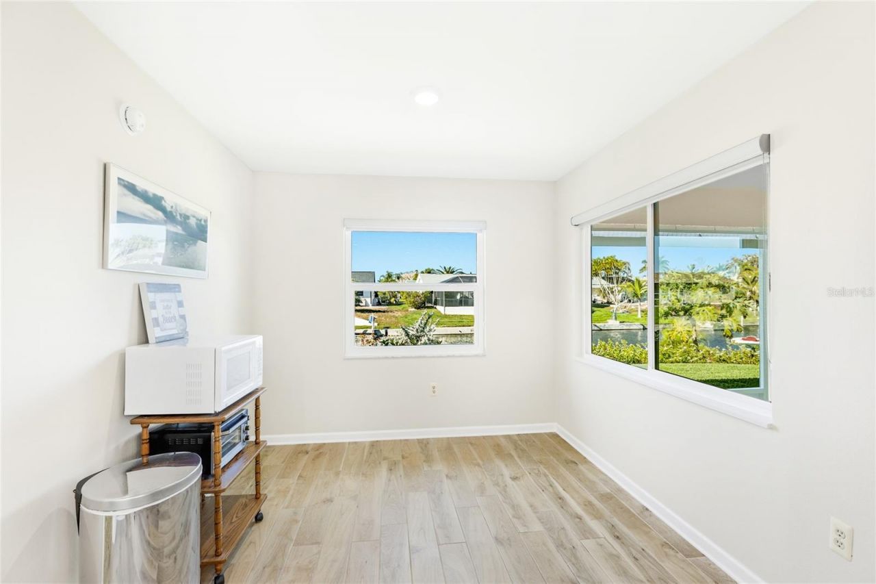 5004 Coral Lake Drive, Bradenton, FL 34210 Photo