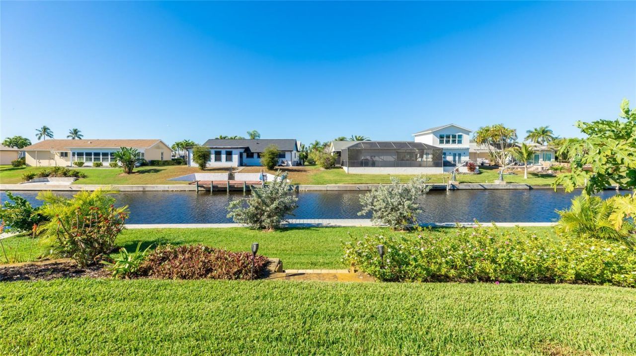 5004 Coral Lake Drive, Bradenton, FL 34210 Photo