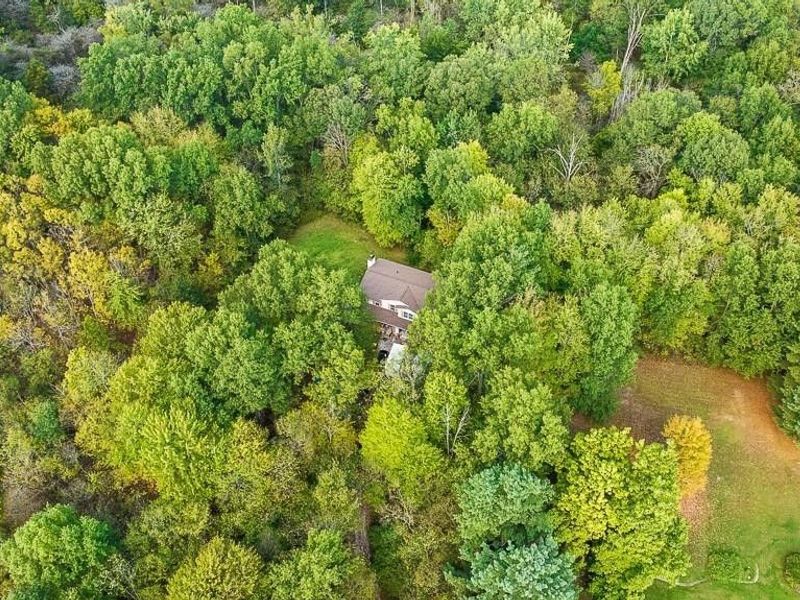 13109 Edison Street NE, Alliance, OH 44601 Photo 1