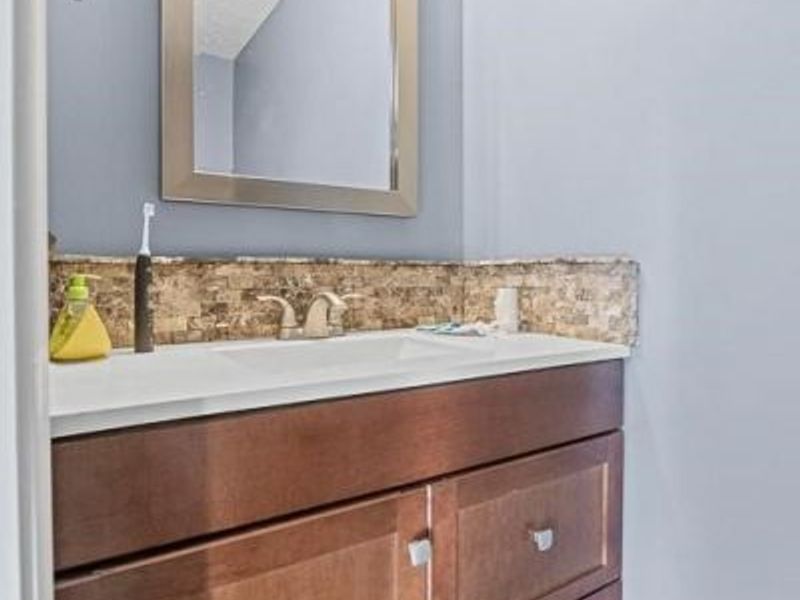 13109 Edison Street NE, Alliance, OH 44601 Photo 11