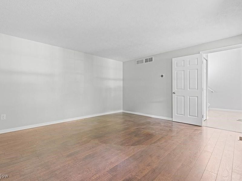 13109 Edison Street NE, Alliance, OH 44601 Photo 13