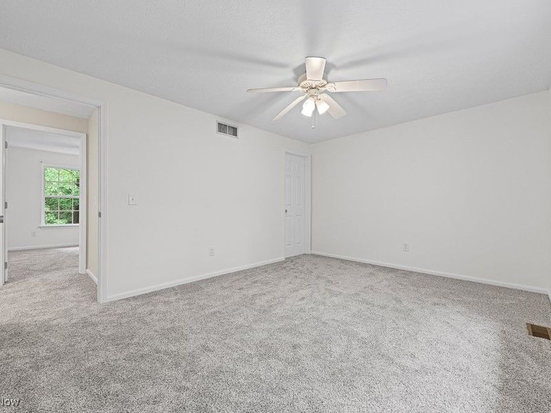 13109 Edison Street NE, Alliance, OH 44601 Photo 24