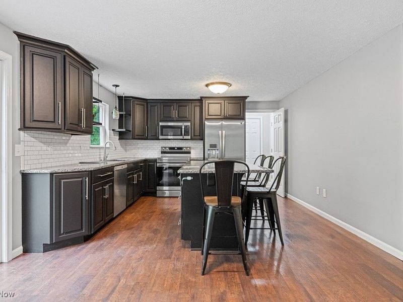 13109 Edison Street NE, Alliance, OH 44601 Photo 7