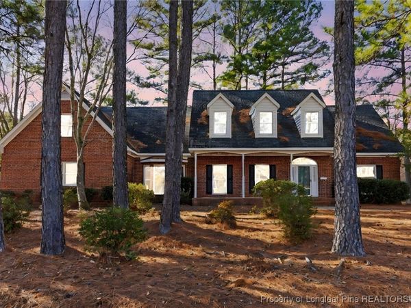 208 Woodsage Circle, Fayetteville, NC 28303