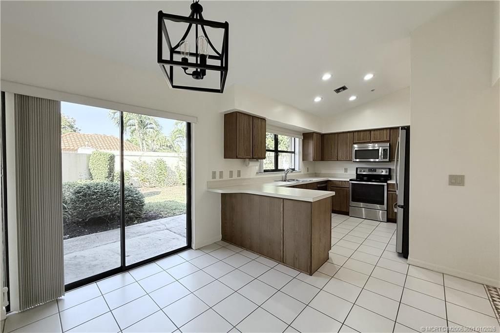 3012 SW Mariposa Circle, Palm City, FL 34990 Photo