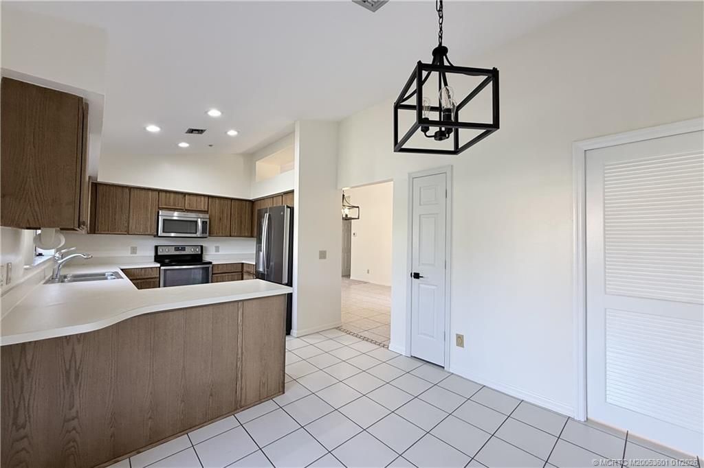 3012 SW Mariposa Circle, Palm City, FL 34990 Photo