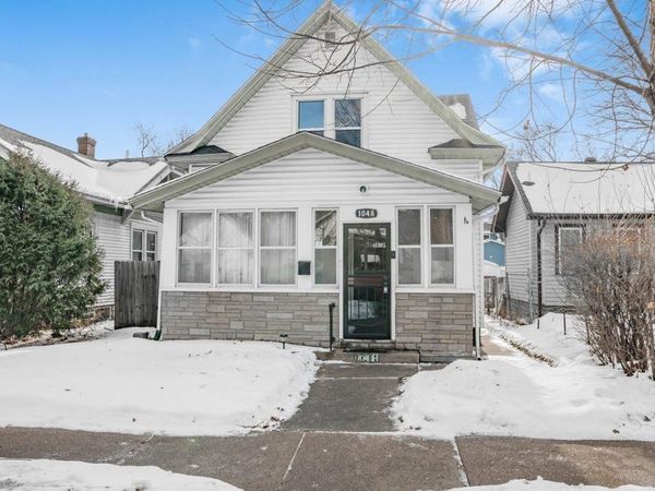 1048 Thomas Avenue, Saint Paul, MN 55104