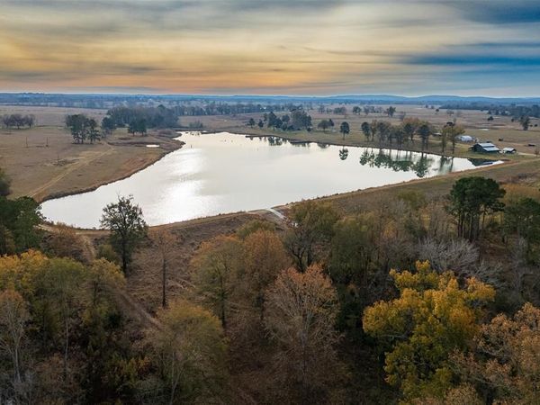 11398 County Road 4177 , Laneville, TX 75667