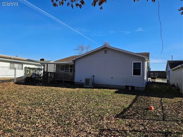 905 N Pine Street, Sparta, IL 62286