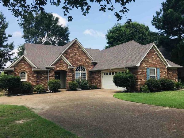 479 W SANGA CIR, Memphis, TN 38018