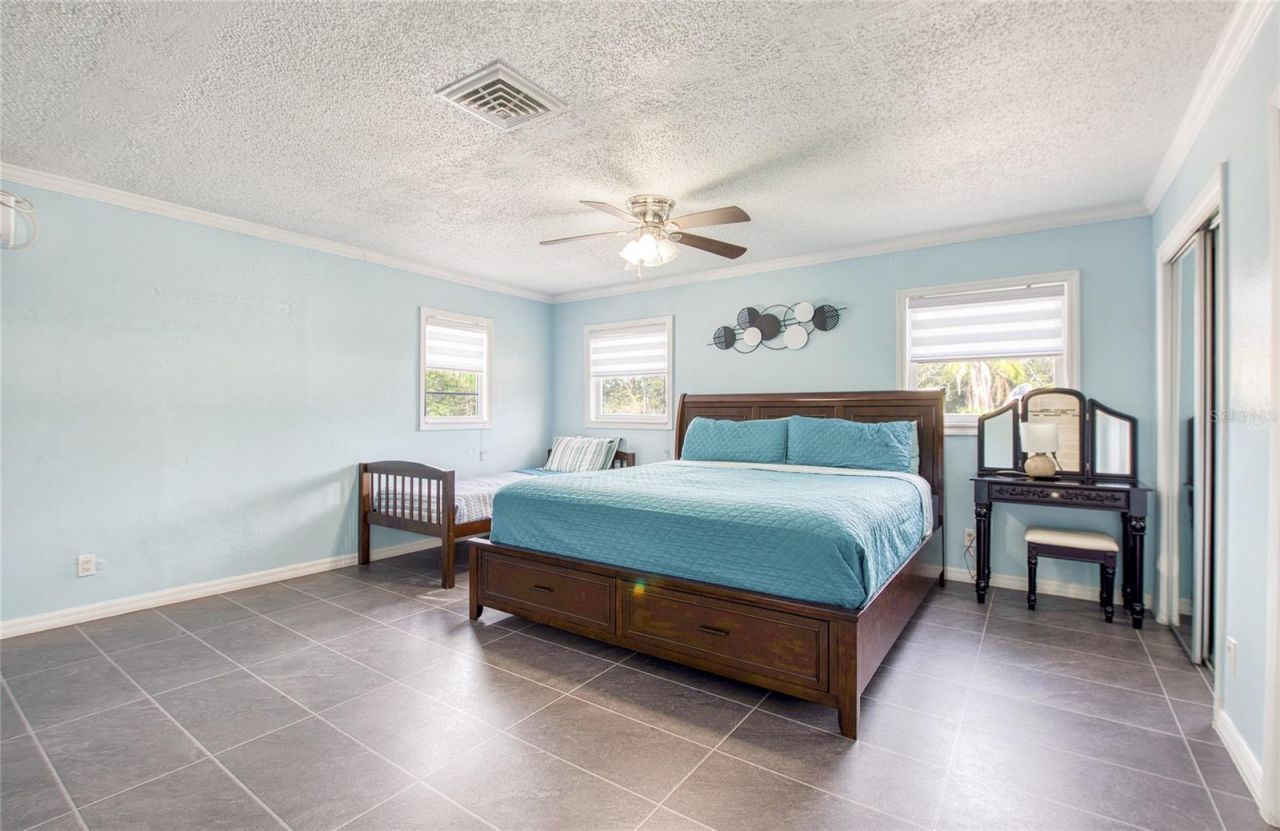 6724 77th Avenue N, Pinellas Park, FL 33781 Photo