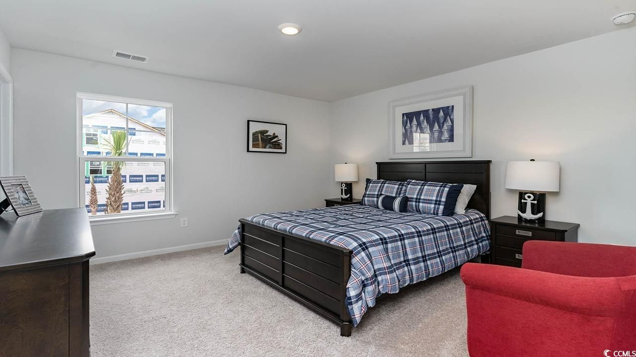 250 Konik St. Photo 13