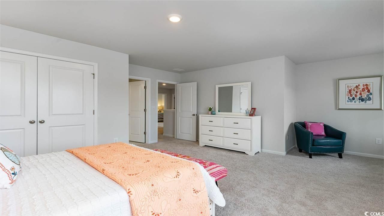 250 Konik St. Photo 16