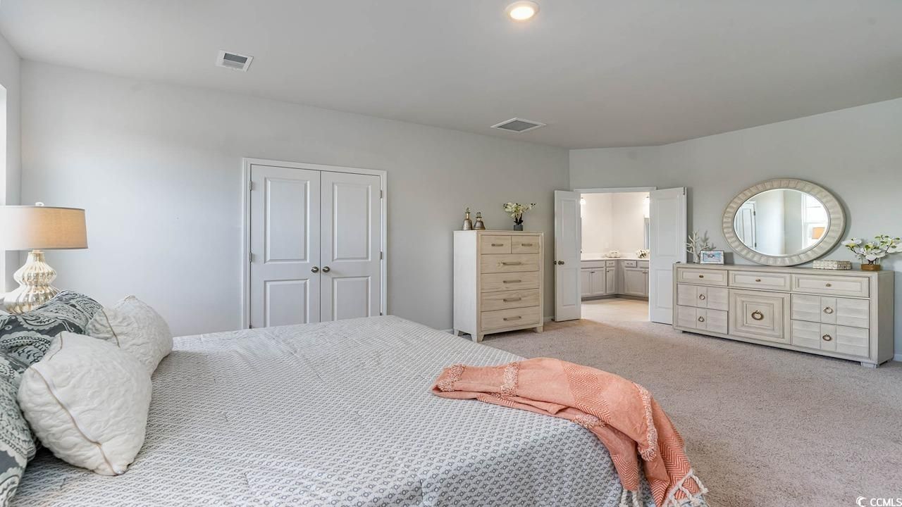 250 Konik St. Photo 9