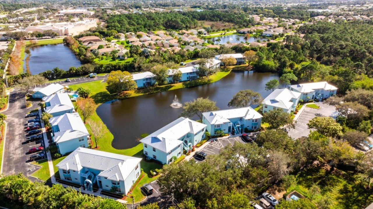 1143 SW Swan Lake Circle, Unit 601, Port Saint Lucie, FL 34986 Photo