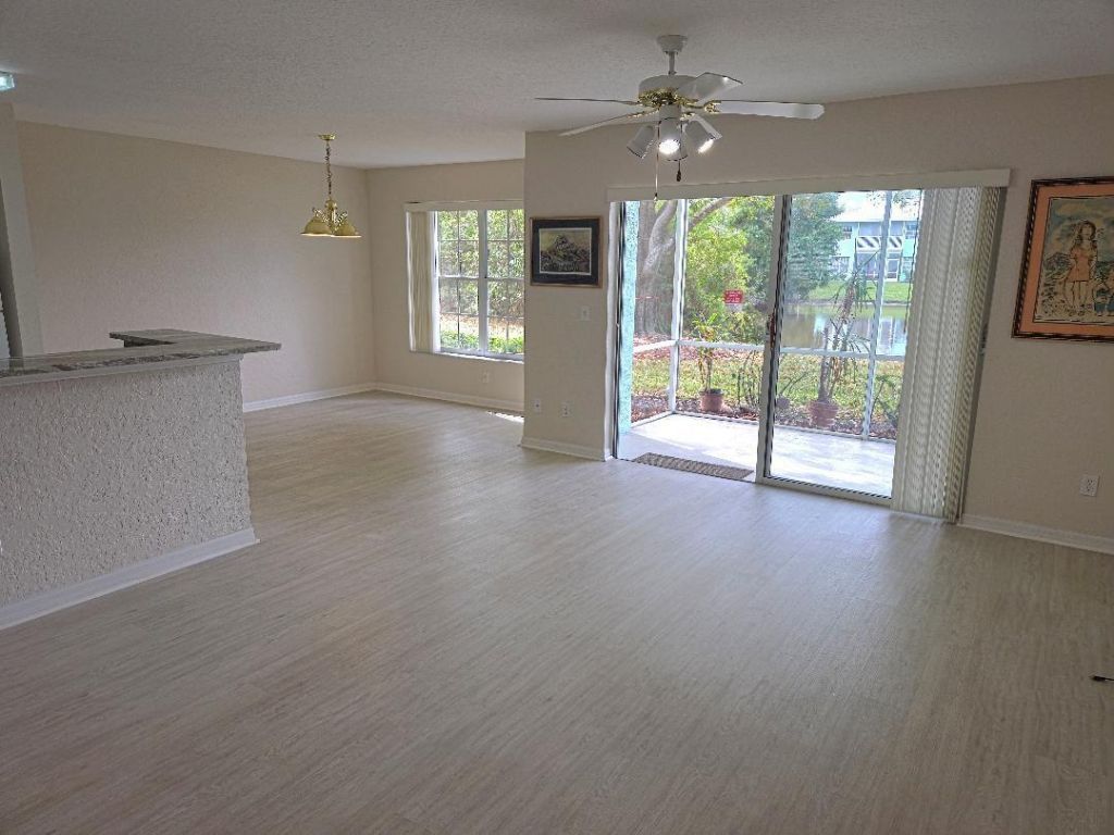 1143 SW Swan Lake Circle, Unit 601, Port Saint Lucie, FL 34986 Photo