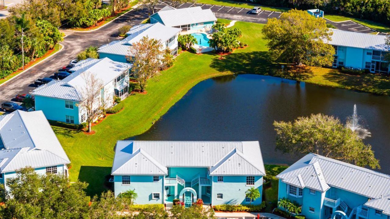 1143 SW Swan Lake Circle, Unit 601, Port Saint Lucie, FL 34986 Photo