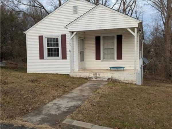 165 Harris Avenue, Elkin, NC 28621